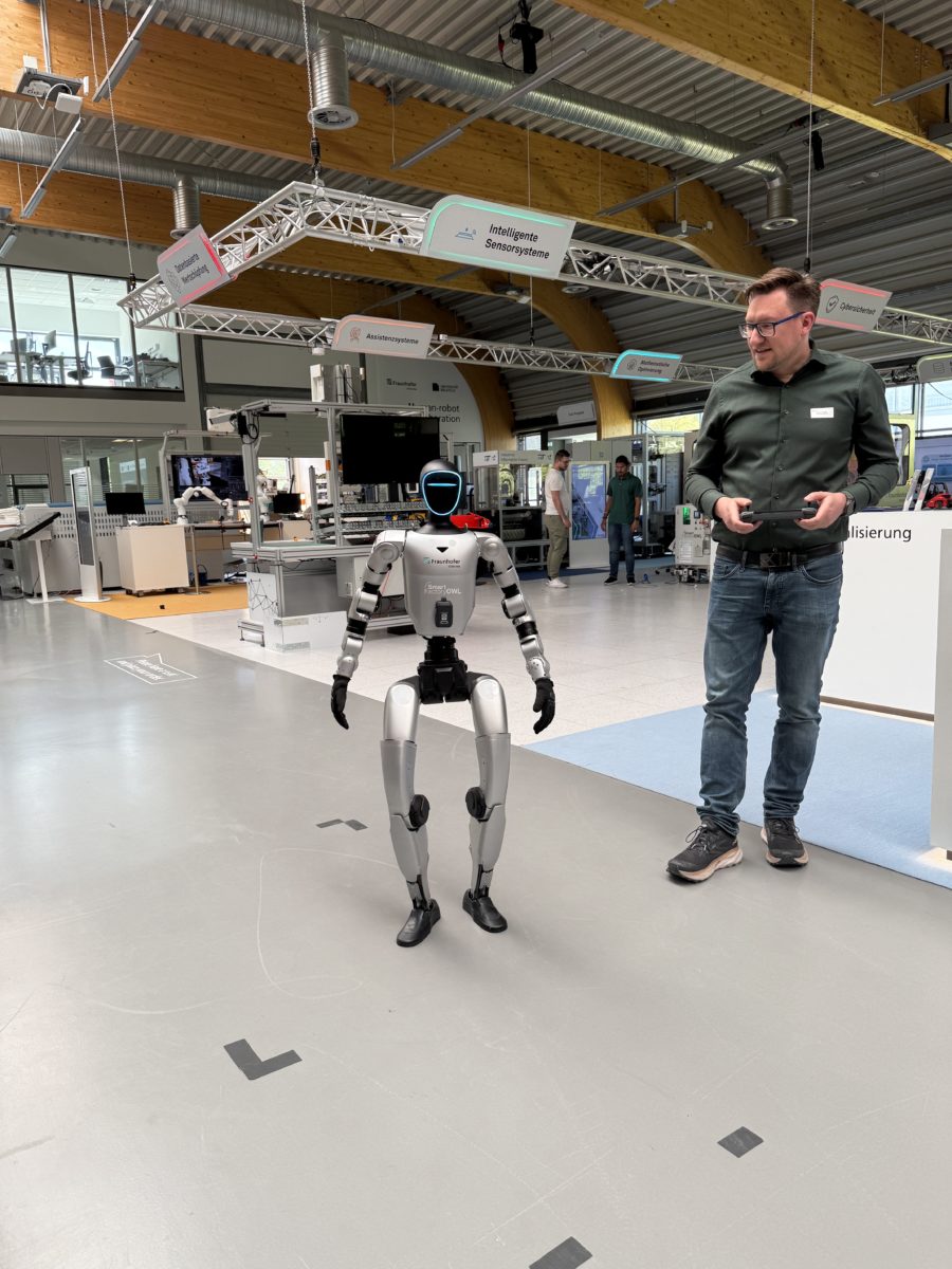 Best Practice Event in Lemgo - Humanoider Roboter